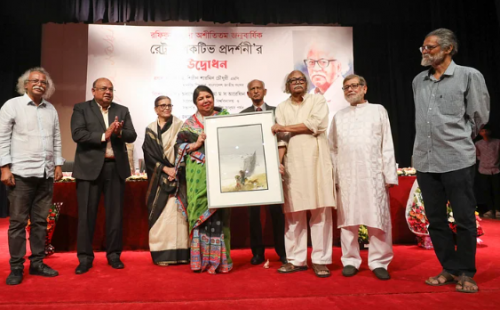 রফিকুন নবীর শিল্পকর্ম প্রদর্শনী